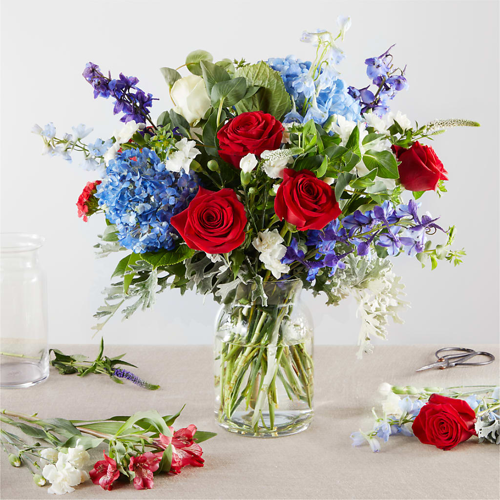 Star Spangled - A Florist Original – GEORGE'S FLOWERS, Los Angeles CA