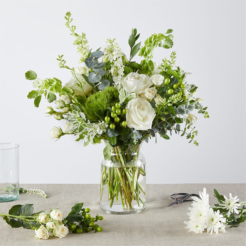 Irish Garden - A Florist Original – GEORGE'S FLOWERS, Los Angeles CA