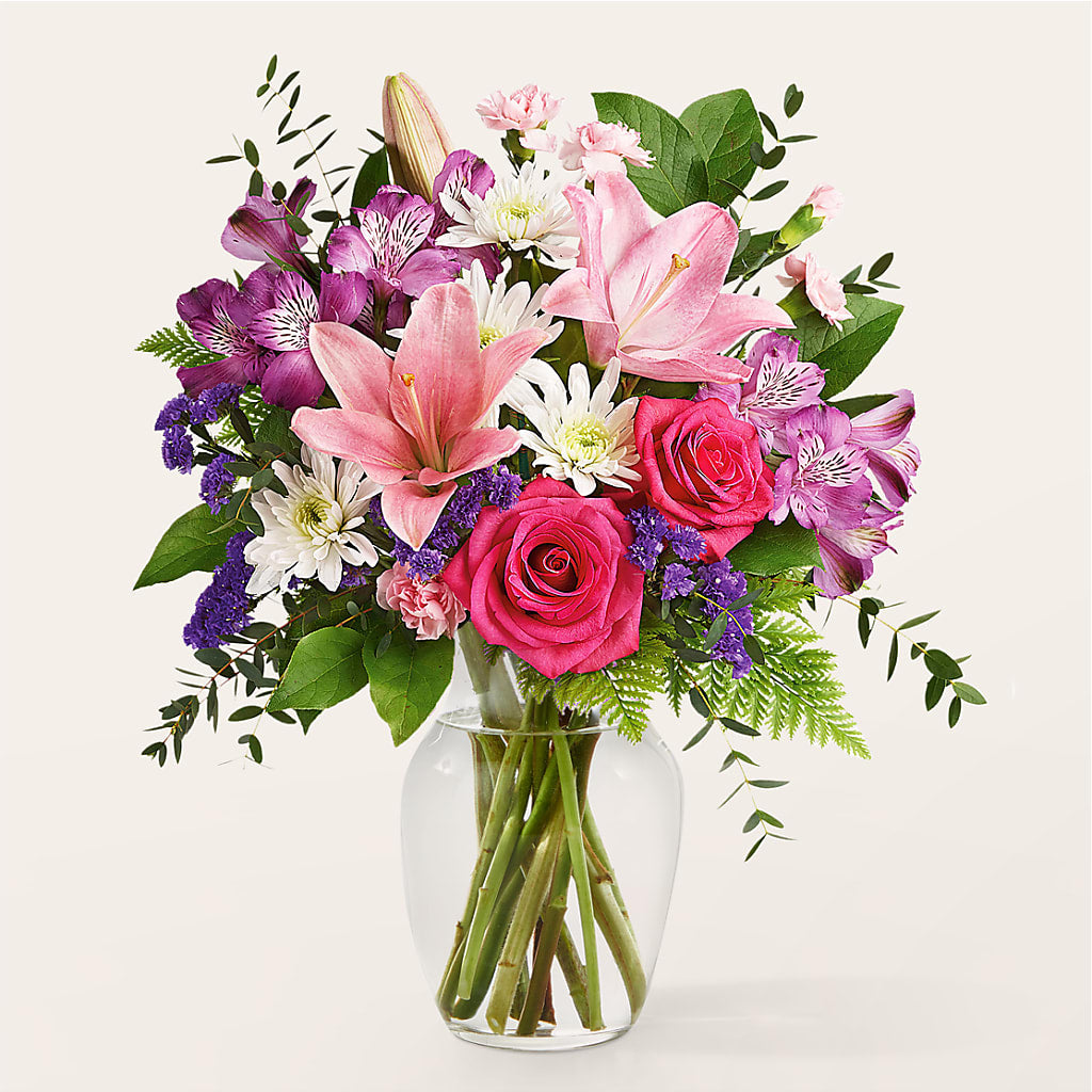 Lace & Pearls Bouquet – GEORGE'S FLOWERS, Los Angeles CA