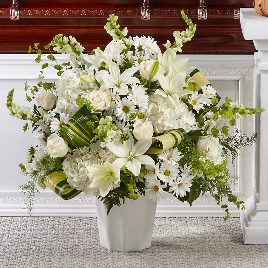 Thoughts of Tranquility Floor Basket – GEORGE'S FLOWERS, Los Angeles CA