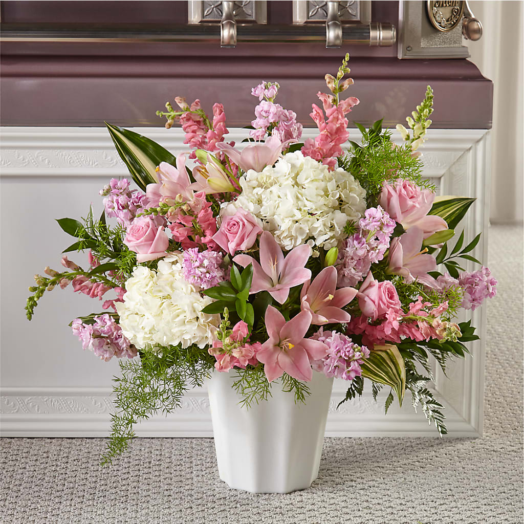 Simply Serene Floor Basket – GEORGE'S FLOWERS, Los Angeles CA