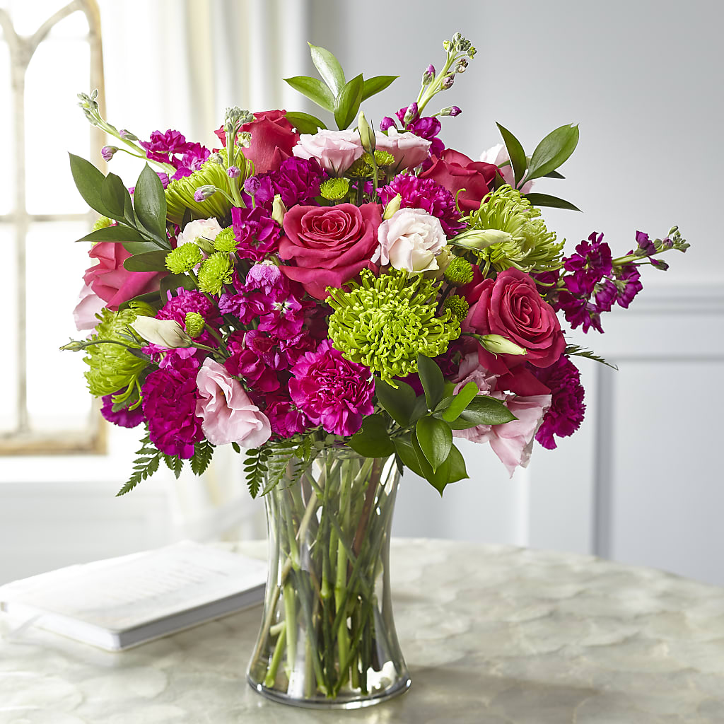 Everlasting Embrace Bouquet – GEORGE'S FLOWERS, Los Angeles CA