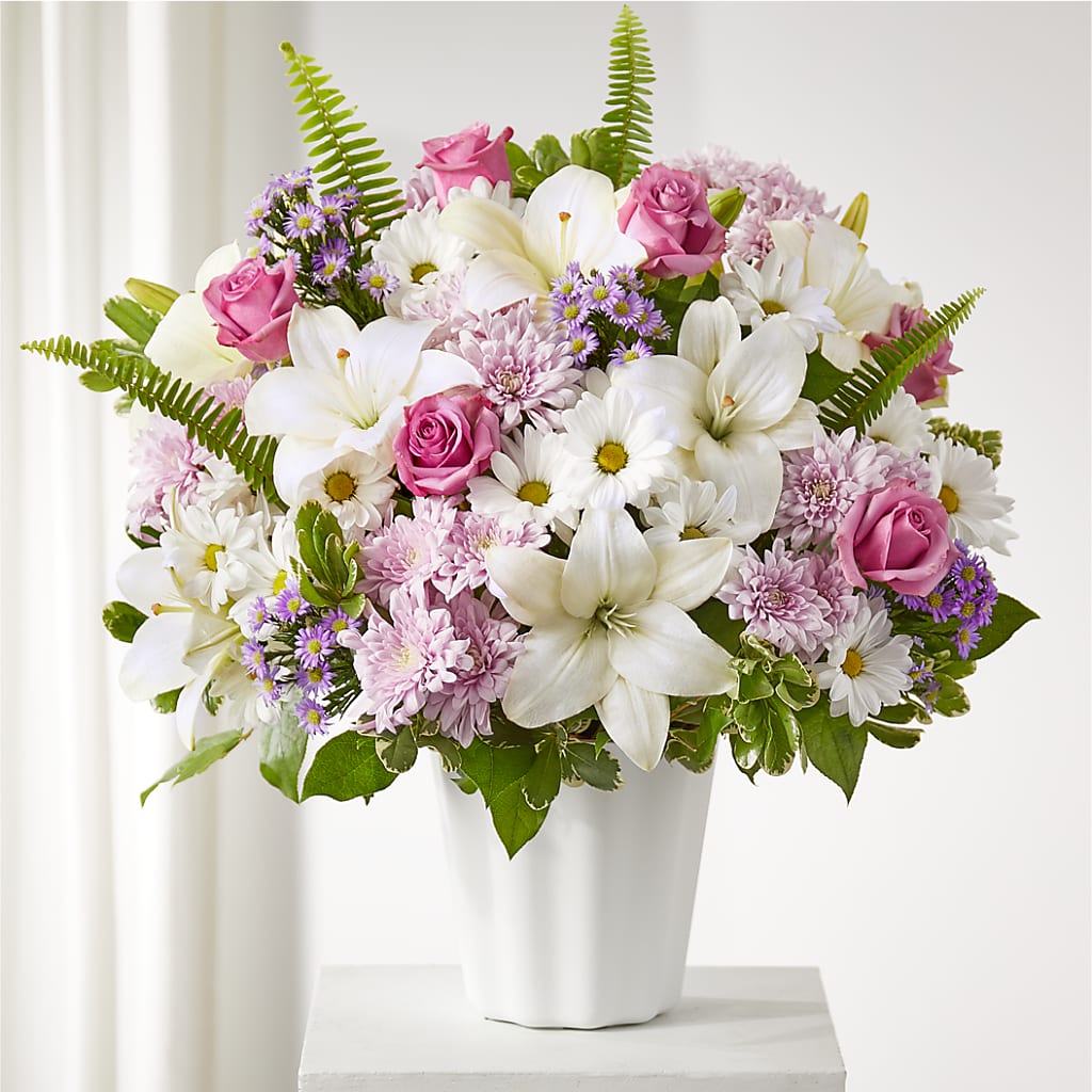Warmest Thoughts Tabletop Basket – GEORGE'S FLOWERS, Los Angeles CA