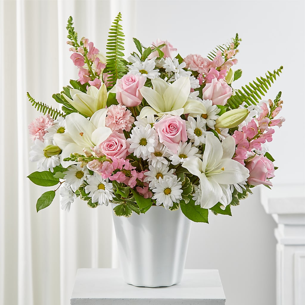 Soft Touch Tabletop Basket – GEORGE'S FLOWERS, Los Angeles CA