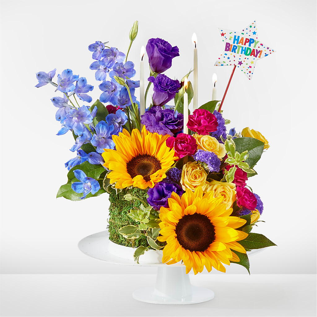 Star of the Day Floral Cake – GEORGE'S FLOWERS, Los Angeles CA