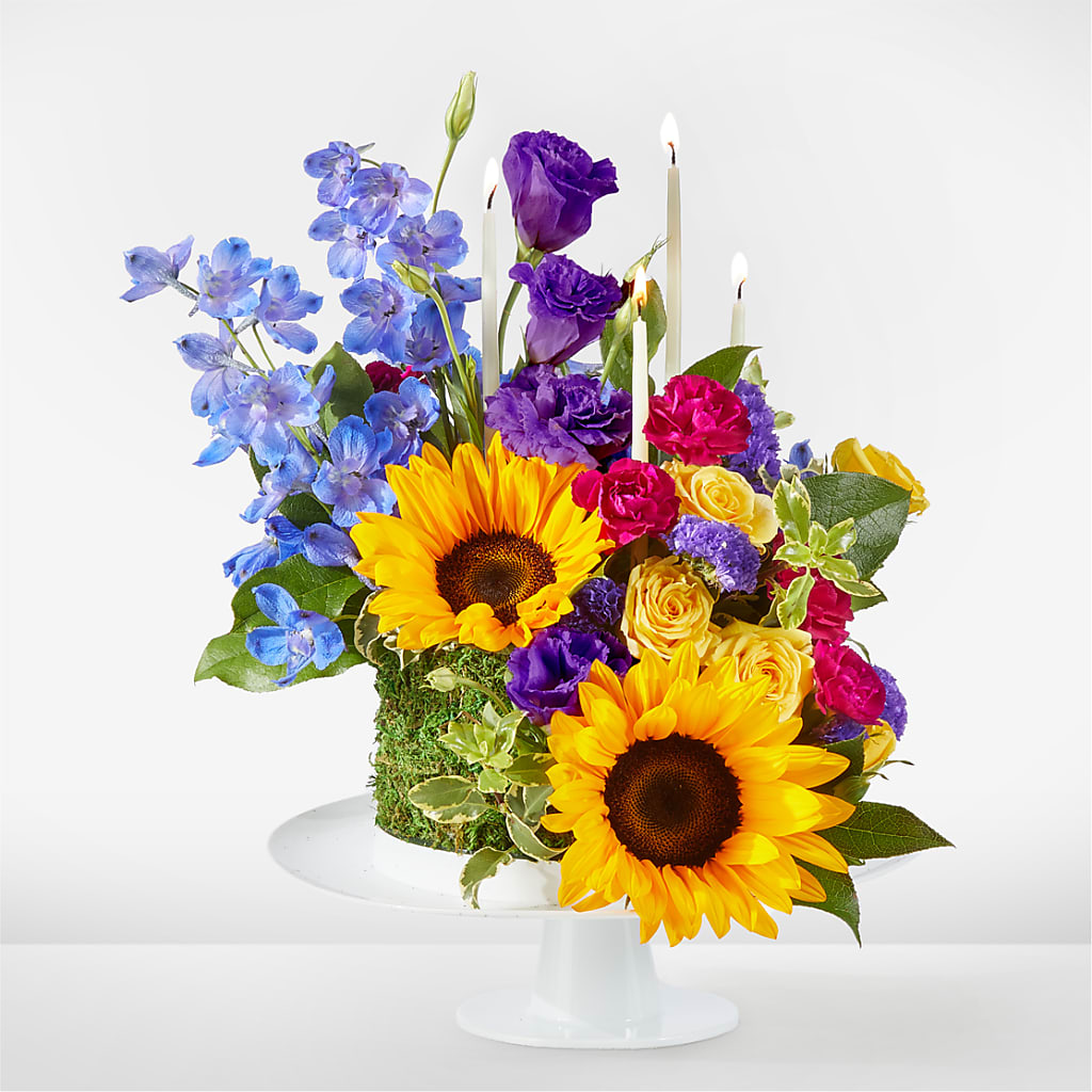 Star of the Day Floral Cake – GEORGE'S FLOWERS, Los Angeles CA