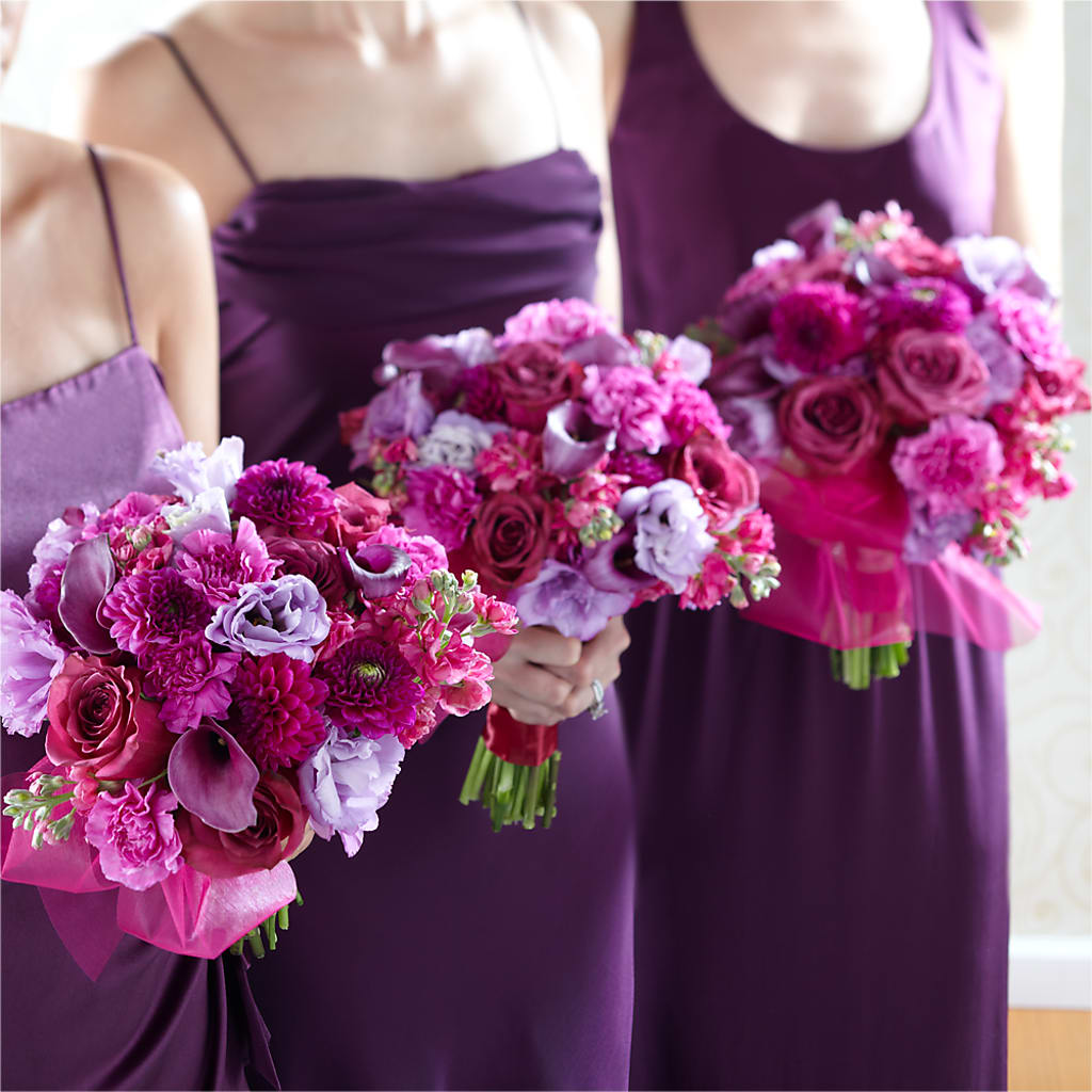 Bridesmaid's Garden Bouquet – GEORGE'S FLOWERS, Los Angeles CA