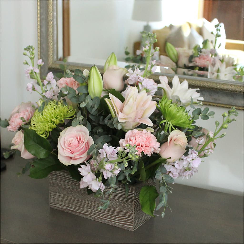 Beautiful Spirit Basket – GEORGE'S FLOWERS, Los Angeles CA