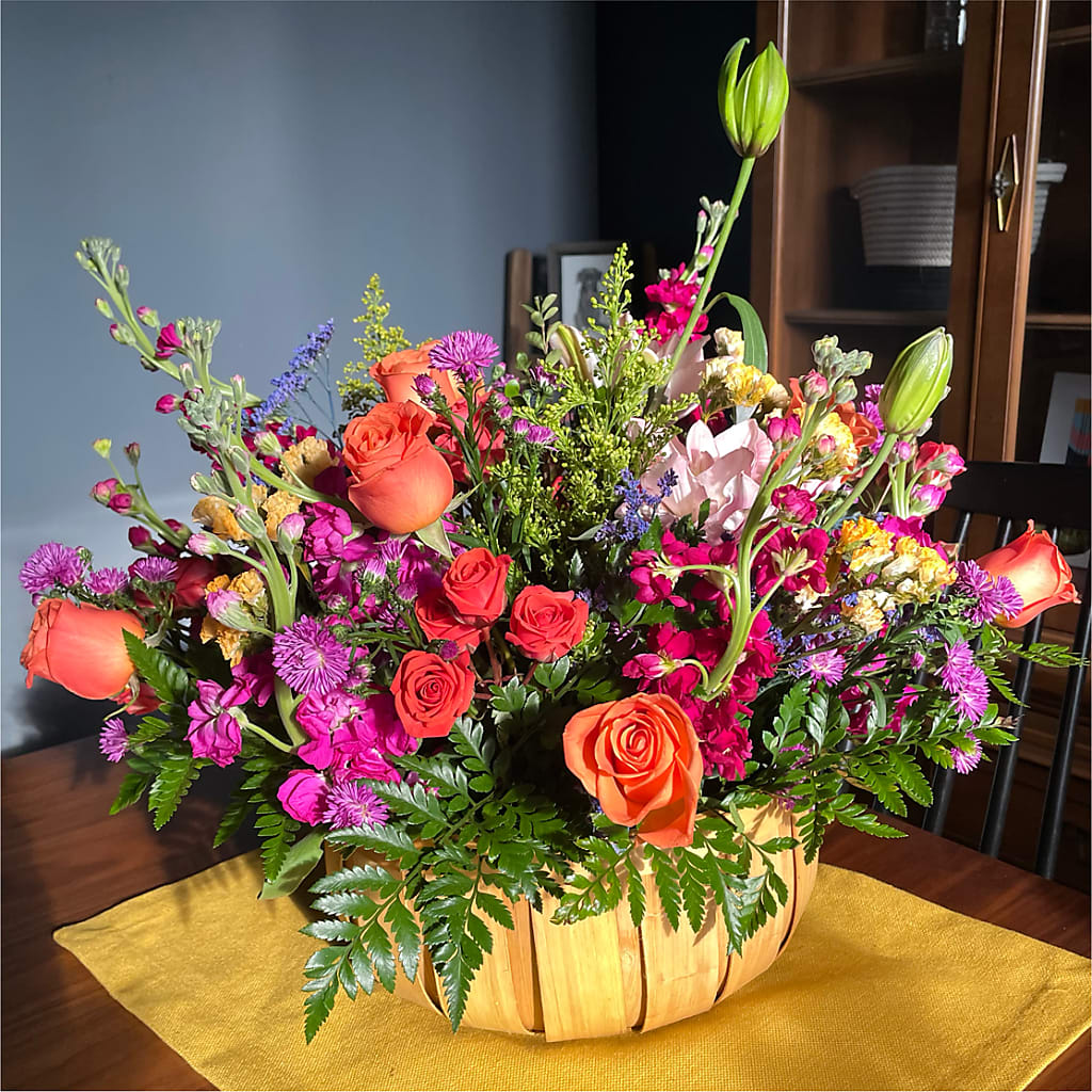 Garden of Life Basket – GEORGE'S FLOWERS, Los Angeles CA