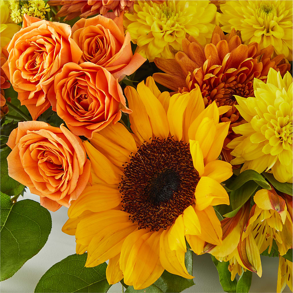 Autumn Harmony Centerpiece – GEORGE'S FLOWERS, Los Angeles CA