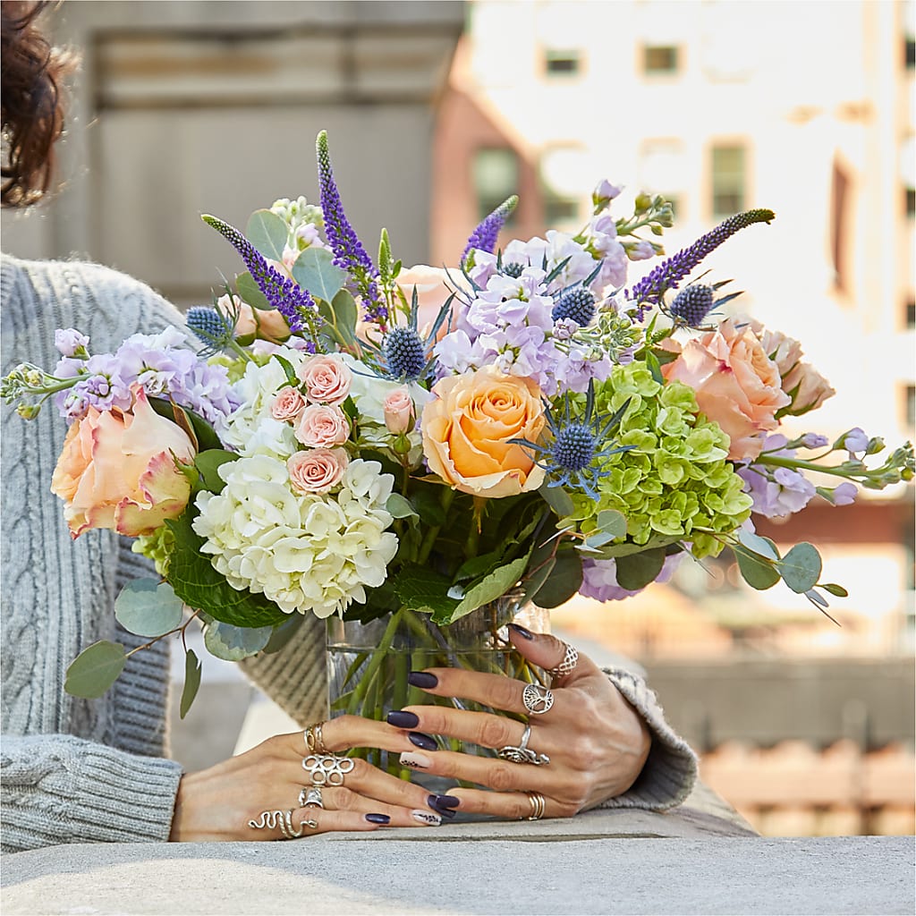Porch Swing Bouquet – GEORGE'S FLOWERS, Los Angeles CA