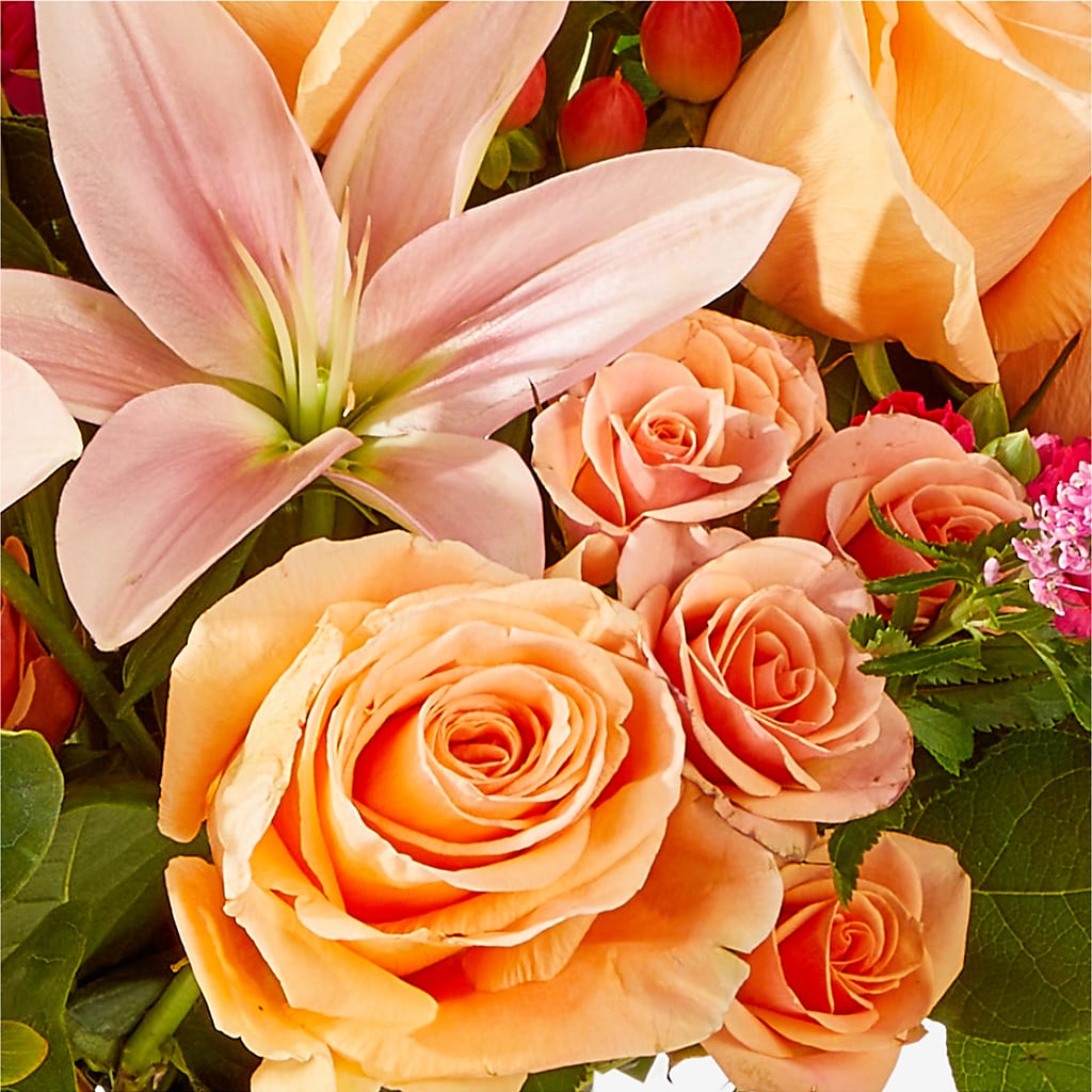 Bisous Bouquet – GEORGE'S FLOWERS, Los Angeles CA